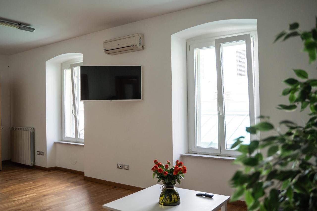 9B The Appartments Trieste Ngoại thất bức ảnh